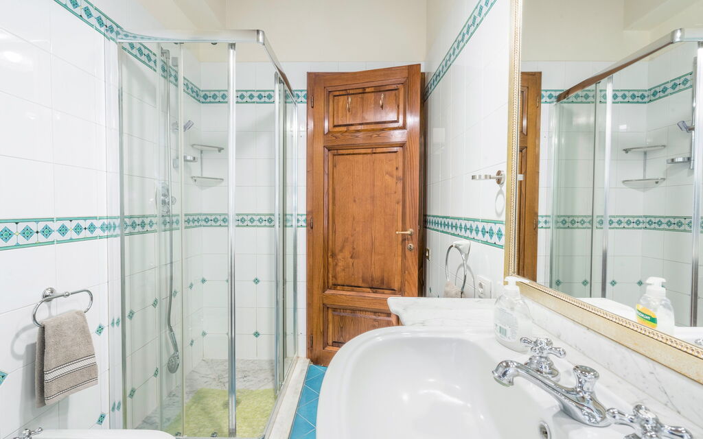 Grace Home, Pool, Wifi, Gambassi Terme: Autumn, Bathroom, Spring, Summer