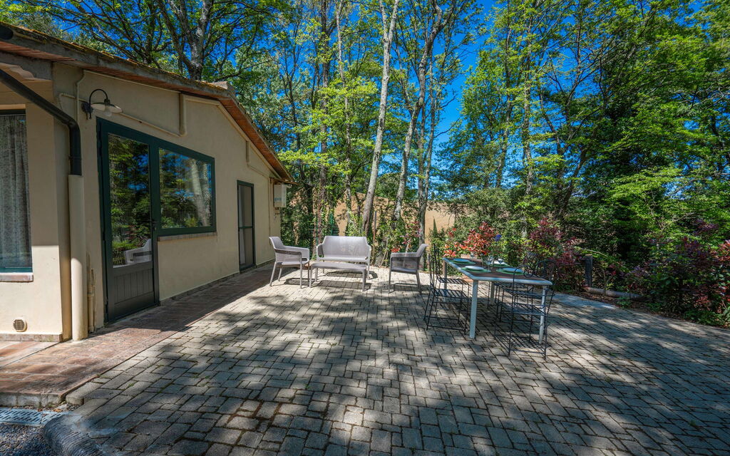 Grace Home, Pool, Wifi, Gambassi Terme: Autumn, Building Exterior, Spring, Summer