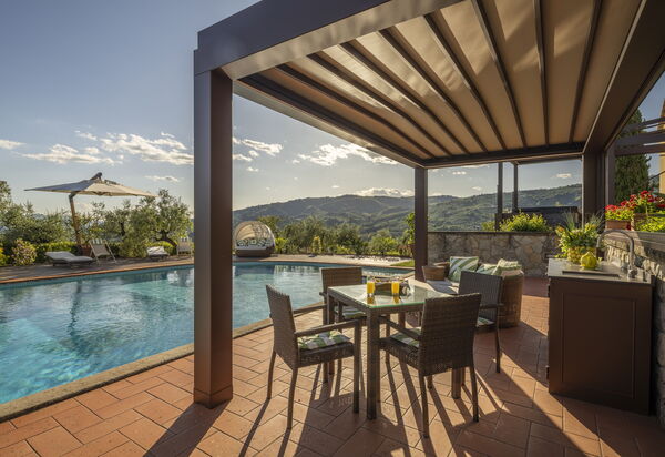 Villa Alessia Luxury: Autumn, Pool, Spring, Summer