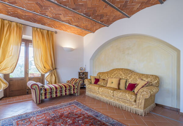Villa Alessia Luxury: Autumn, Living Room, Spring, Summer