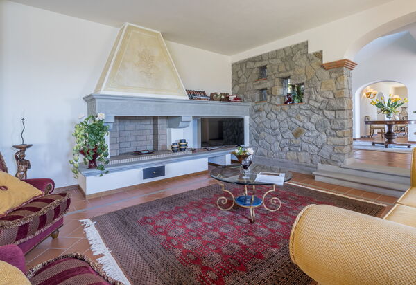 Villa Alessia Luxury: Autumn, Living Room, Spring, Summer