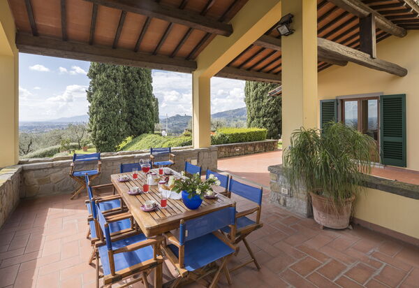 Villa Alessia Luxury: Autumn, Balcony / Terrace / Patio, Building Exterior, Spring, Summer