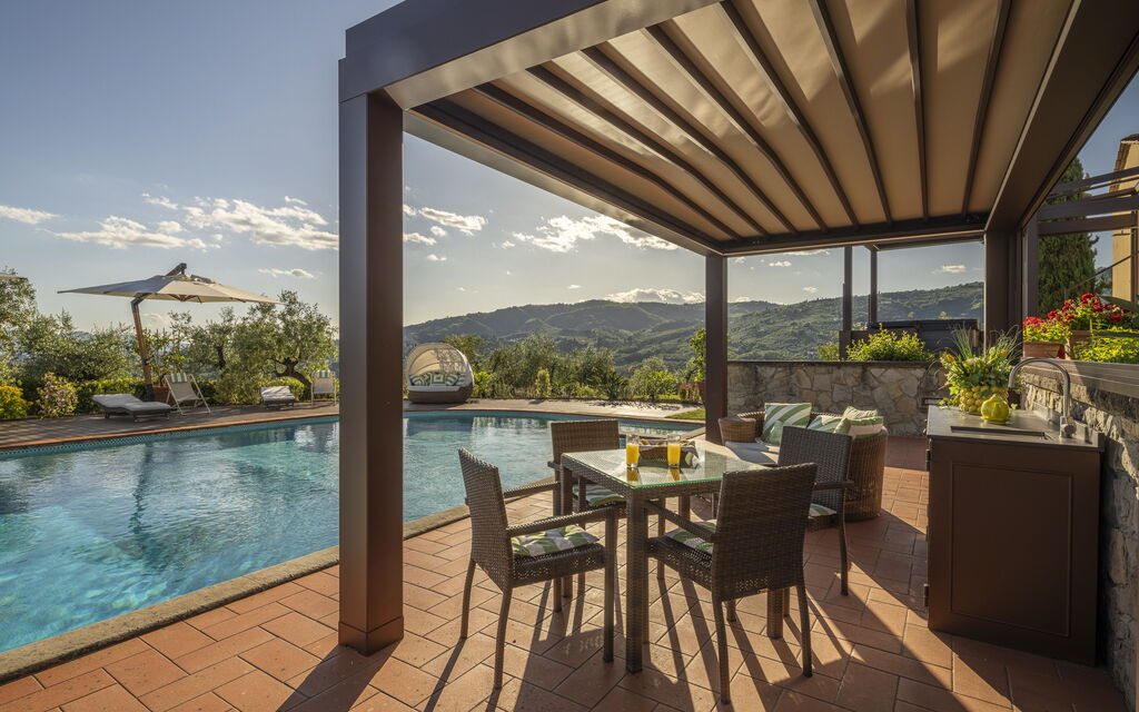 Villa Alessia Luxury: Autunno, Estate, Piscina, Primavera