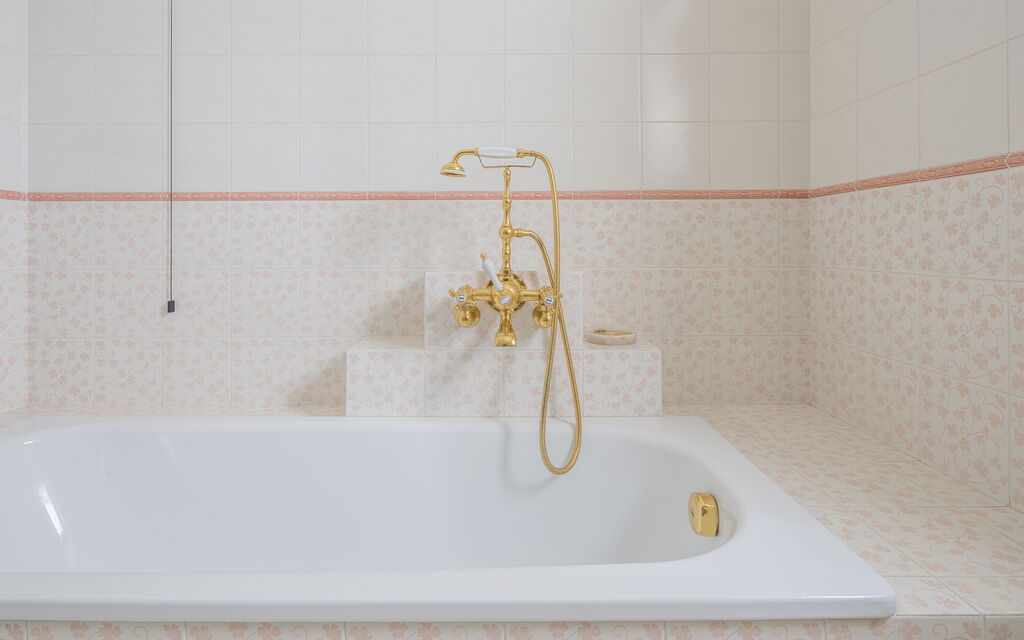 Villa Alessia Luxury: Autunno, Bagno, Estate, Primavera