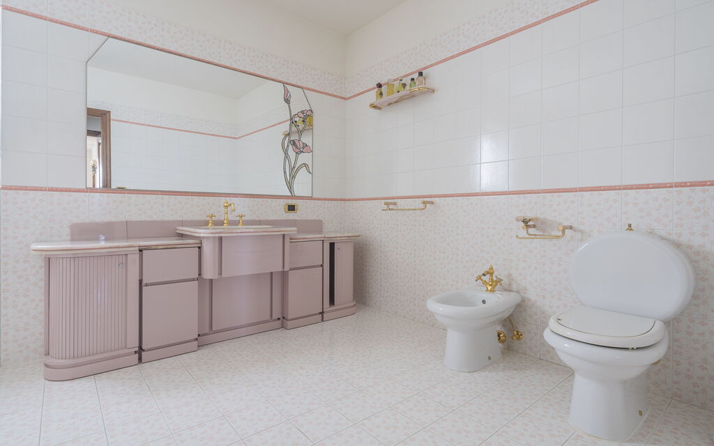 Villa Alessia Luxury: Autunno, Bagno, Estate, Primavera