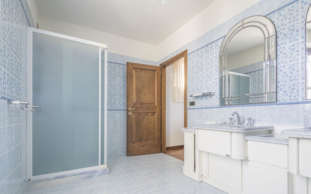 Villa Alessia Luxury: Autunno, Bagno, Estate, Primavera