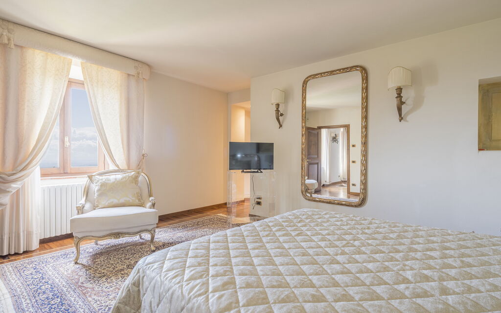 Villa Alessia Luxury: Autunno, Camera da letto, Estate, Primavera