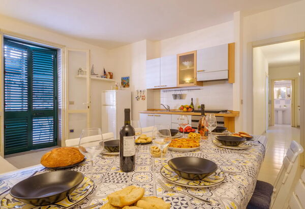 Villa Club Azzurro Porto Cesareo: Autunno, Cucina, Estate, Primavera, Soggiorno