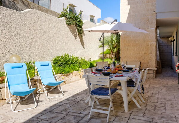 Villa Club Azzurro Porto Cesareo: Autunno, Estate, Giardino, Primavera