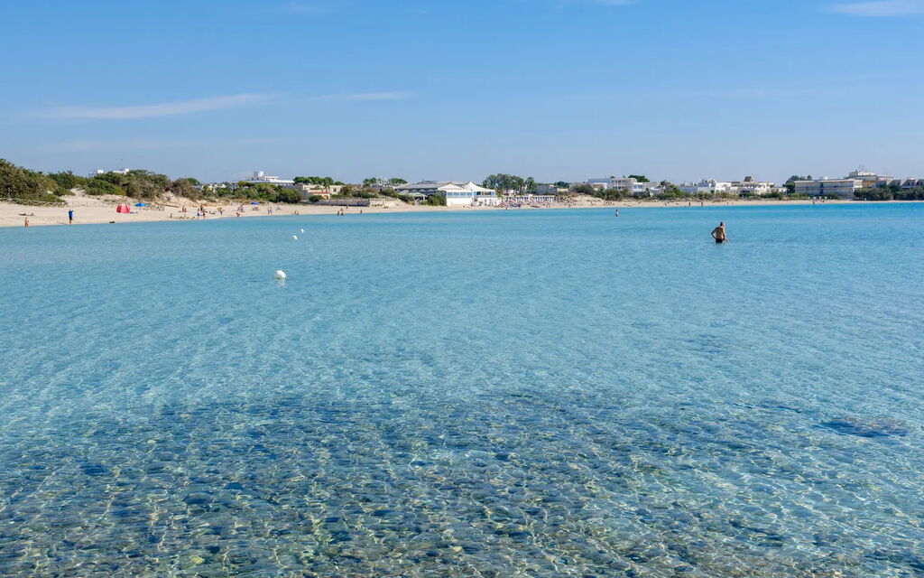 Villa Club Azzurro Porto Cesareo: Activities, Autumn, Spring, Summer