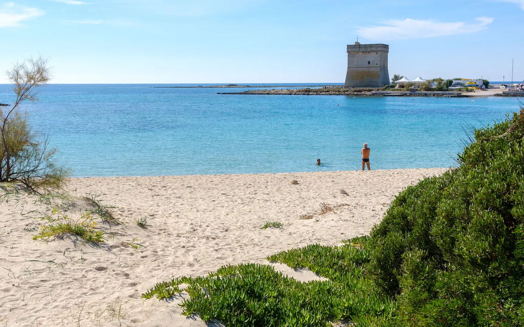 Villa Club Azzurro Porto Cesareo: Activities, Autumn, Spring, Summer