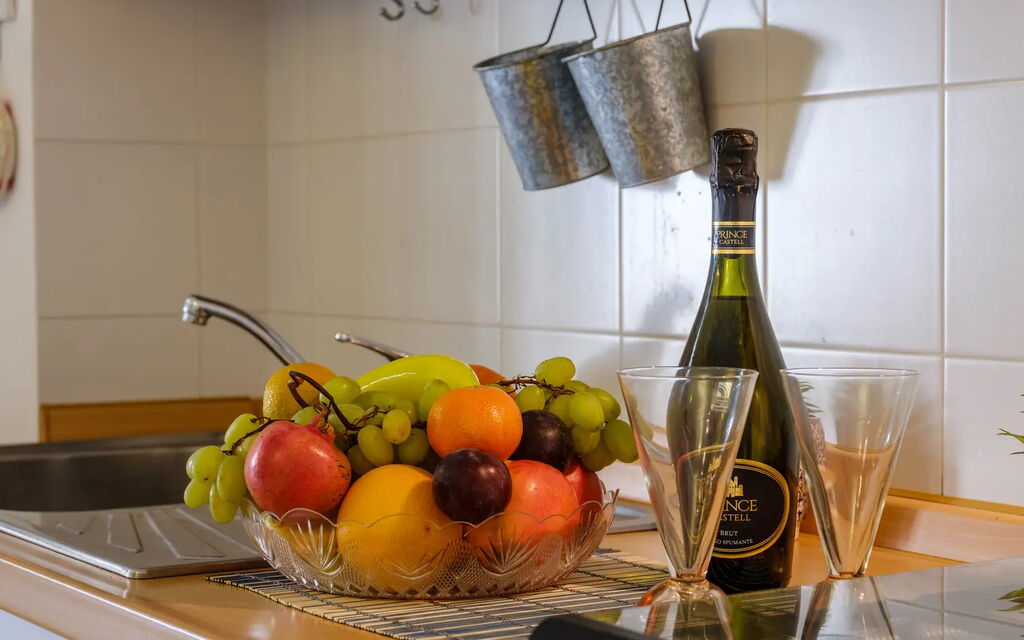 Villa Club Azzurro Porto Cesareo: Autumn, Kitchen, Living Room, Spring, Summer