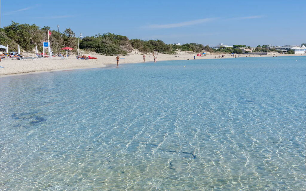 Villa Club Azzurro Porto Cesareo: Activities, Autumn, Spring, Summer