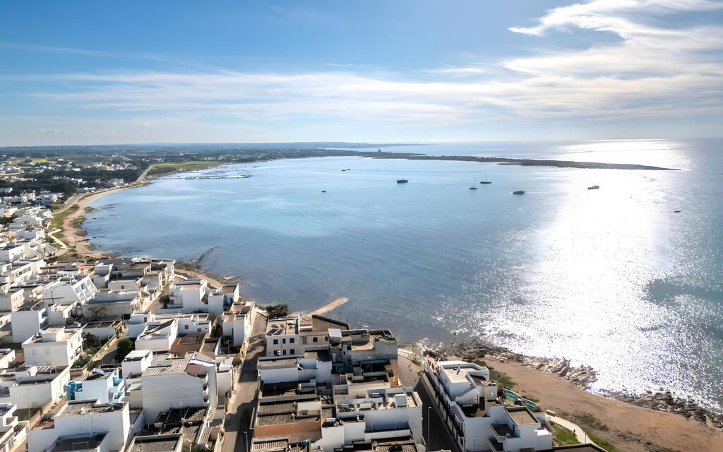Casa Musica, Ac, Seaside, Porto Cesareo: Activities, Autumn, Building Exterior, Spring, Summer