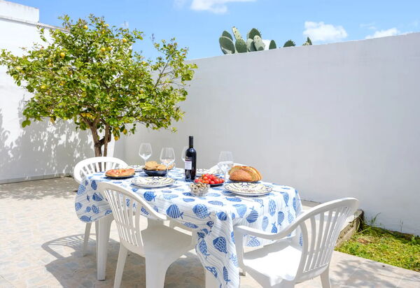 Casa Salentina, Ac, Wifi, Torre Lapillo: Autunno, Estate, Giardino, Primavera