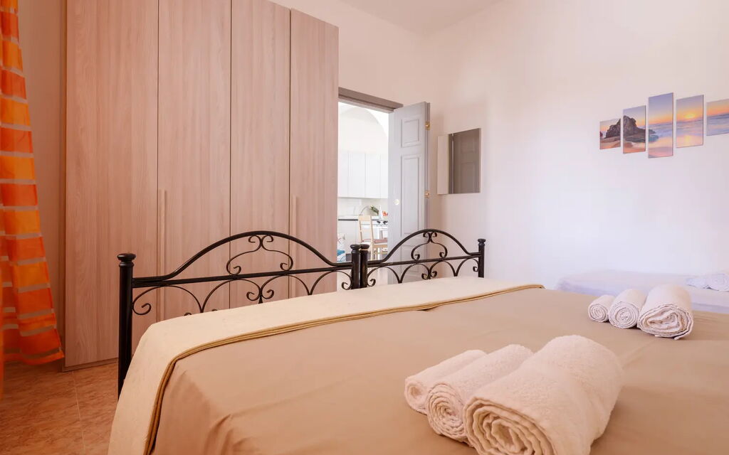 Casa Salentina, Ac, Wifi, Torre Lapillo: Autumn, Bedroom, Spring, Summer