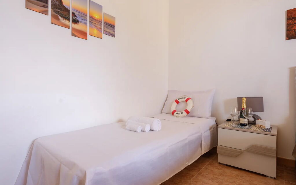 Casa Salentina, Ac, Wifi, Torre Lapillo: Autumn, Bedroom, Spring, Summer