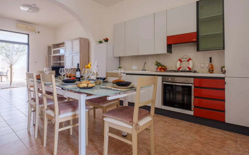 Casa Salentina, Ac, Wifi, Torre Lapillo: Autumn, Kitchen, Living Room, Spring, Summer