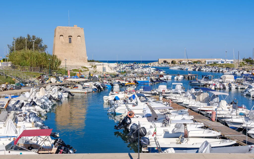 Rifugio Al Mare, Ac, Wifi, San Foca: Activities, Autumn, Building Exterior, Spring, Summer