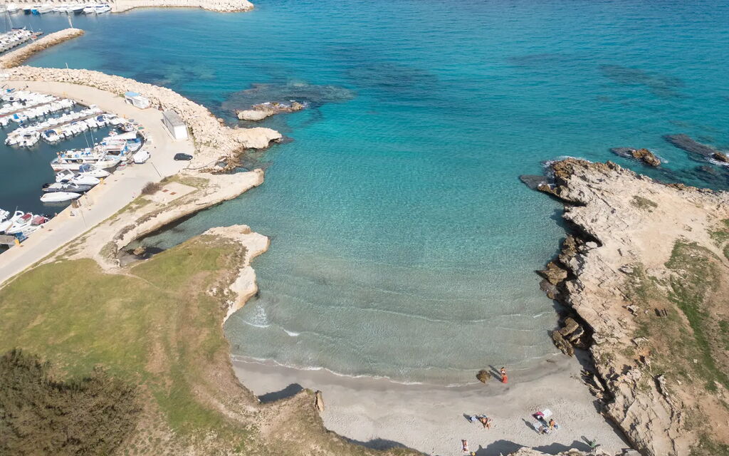 Rifugio Al Mare, Ac, Wifi, San Foca: Activities, Autumn, Building Exterior, Spring, Summer