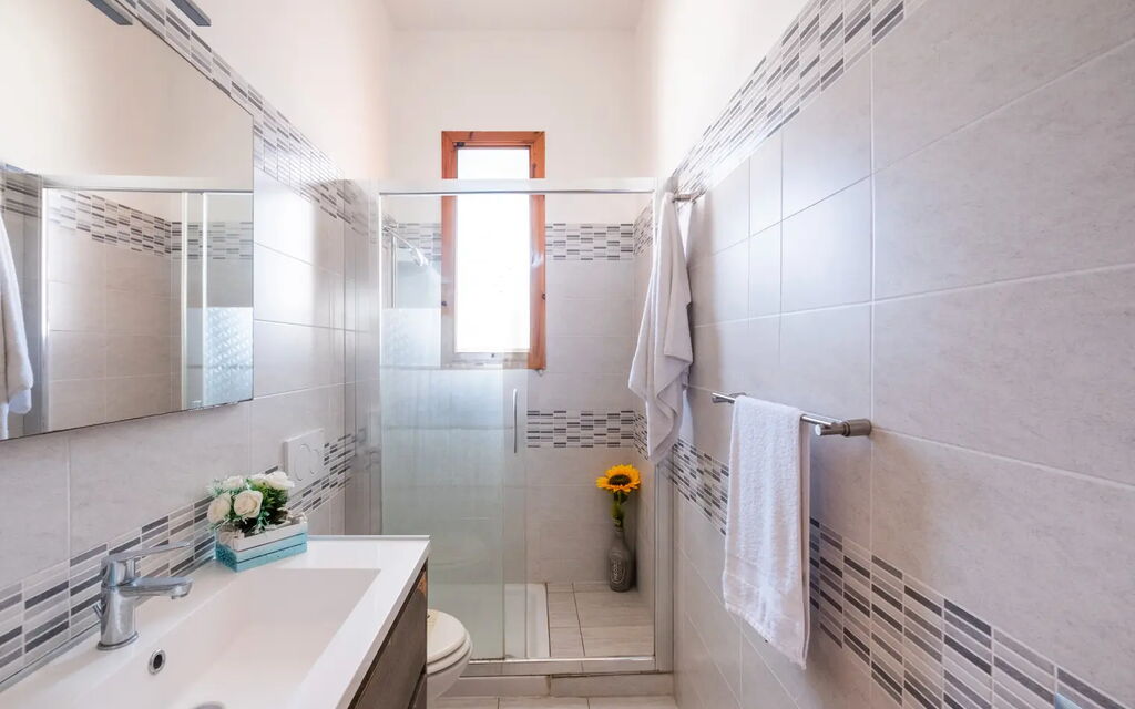 Rifugio Al Mare, Ac, Wifi, San Foca: Autumn, Bathroom, Spring, Summer