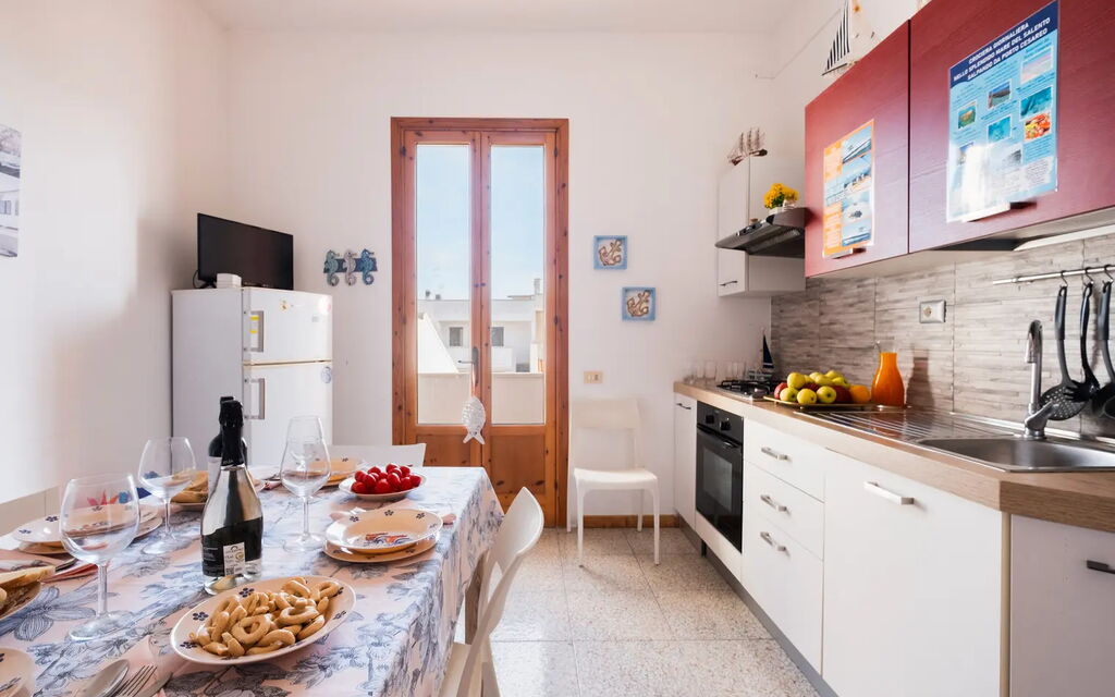 Rifugio Al Mare, Ac, Wifi, San Foca: Autumn, Kitchen, Spring, Summer