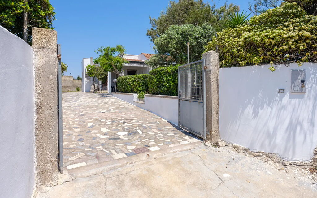 Casa Castiglione With Balcony: Autunno, Entrata Principale, Estate, Giardino, Primavera