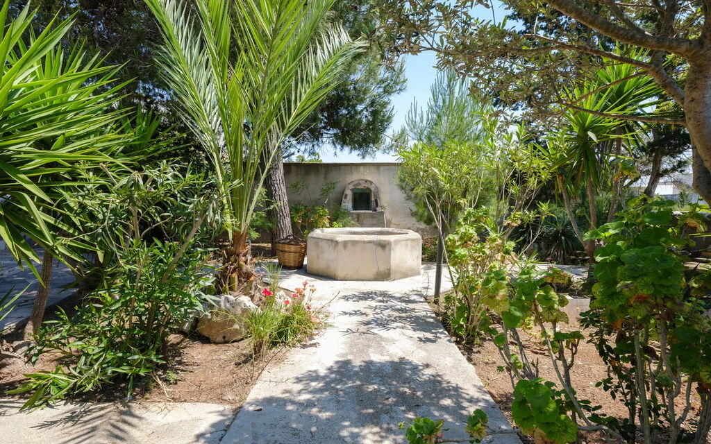 Casa Castiglione With Balcony: Autunno, Entrata Principale, Estate, Giardino, Primavera