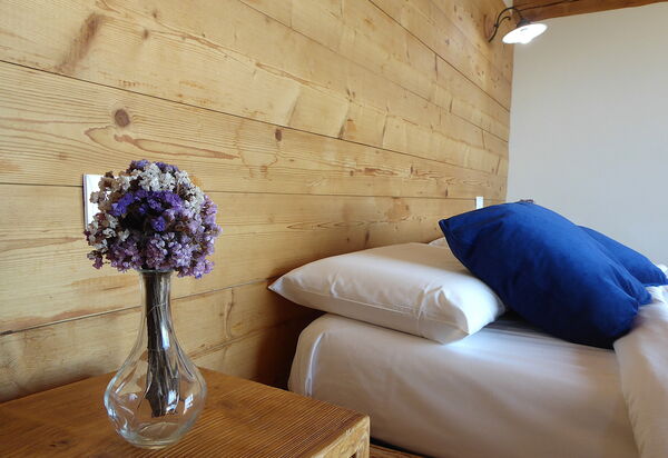 Villa Montello Pool, Jacuzzi, Ac, Wifi, Treviso: Autumn, Bedroom, Spring, Summer