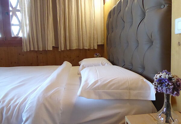 Villa Montello Pool, Jacuzzi, Ac, Wifi, Treviso: Autumn, Bedroom, Spring, Summer