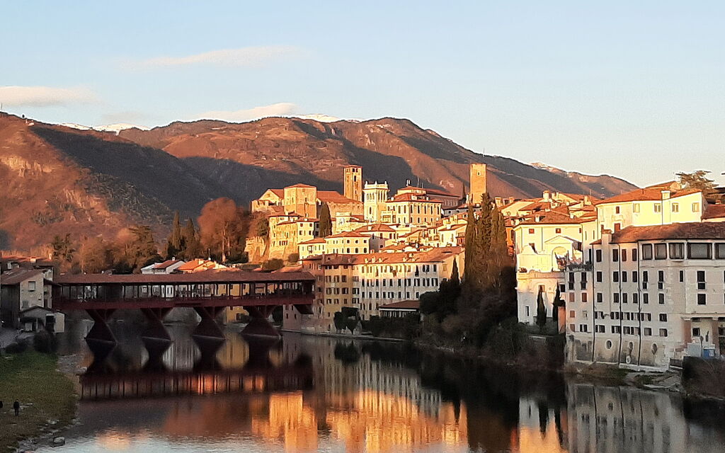 Villa Montello Pool, Jacuzzi, Ac, Wifi, Treviso: Activities, Autumn, Building Exterior, Spring, Summer