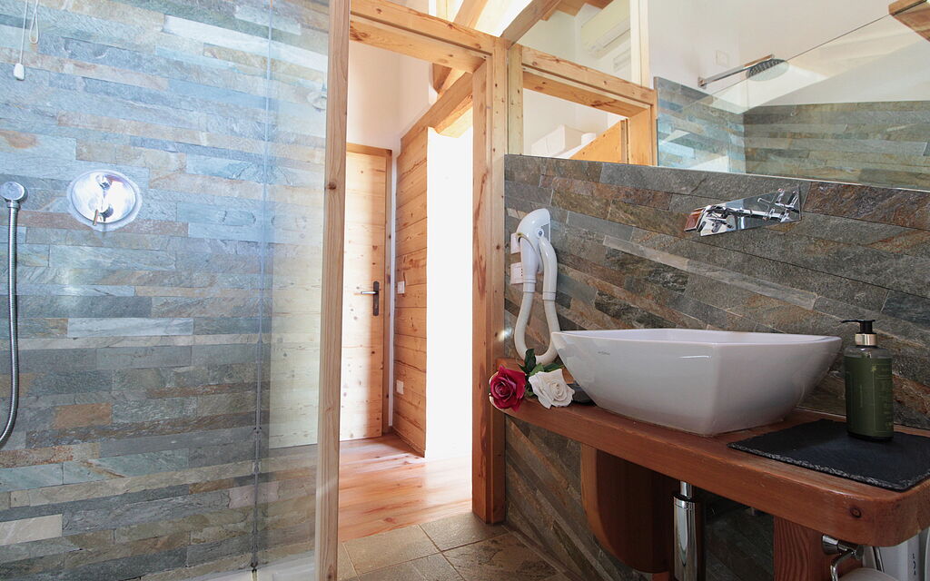 Villa Montello Pool, Jacuzzi, Ac, Wifi, Treviso: Autumn, Bathroom, Spring, Summer