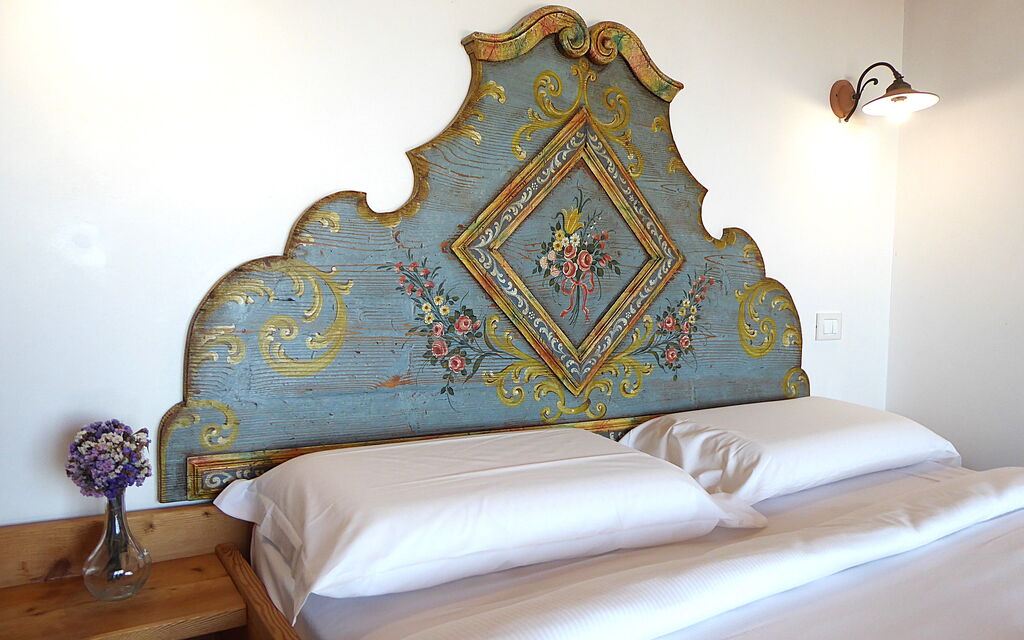 Villa Montello Pool, Jacuzzi, Ac, Wifi, Treviso: Autumn, Bedroom, Spring, Summer