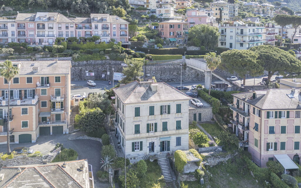 Central Design Flat With Parking, Bogliasco: Autunno, Estate, Primavera, Vista Panoramica