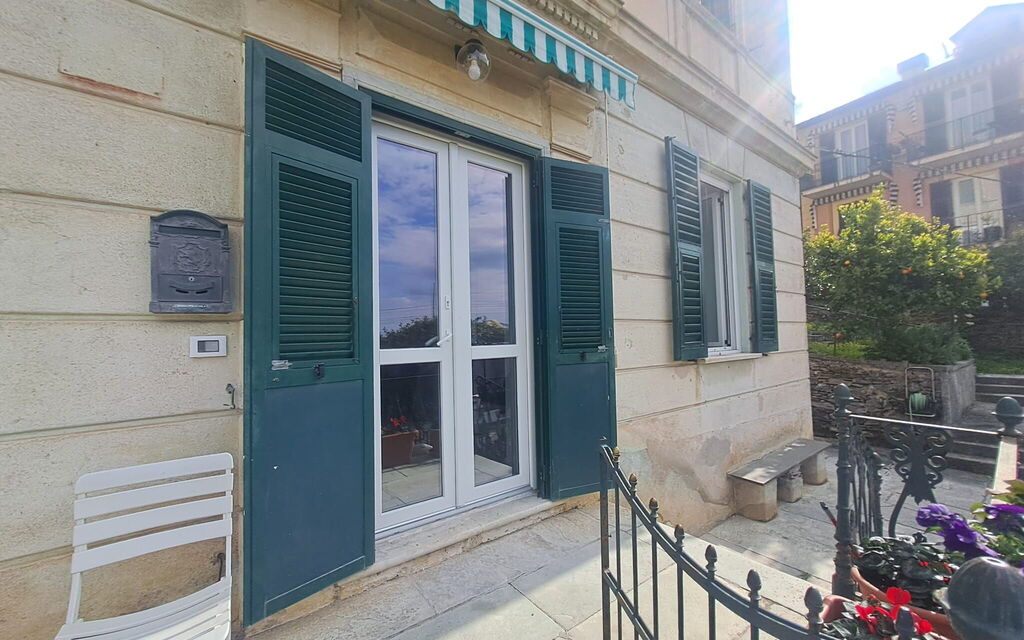 Central Design Flat With Parking, Bogliasco: Autunno, Entrata Principale, Estate, Primavera