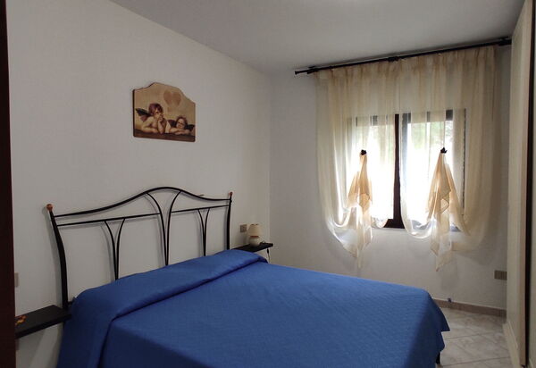 Belvedere Apartment Ac, Budoni: Autunno, Camera da letto, Estate, Primavera