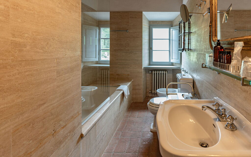 Il Prato Vignamaggio Private Pool, Nature, Greve In Chianti: Autumn, Bathroom, Spring, Summer