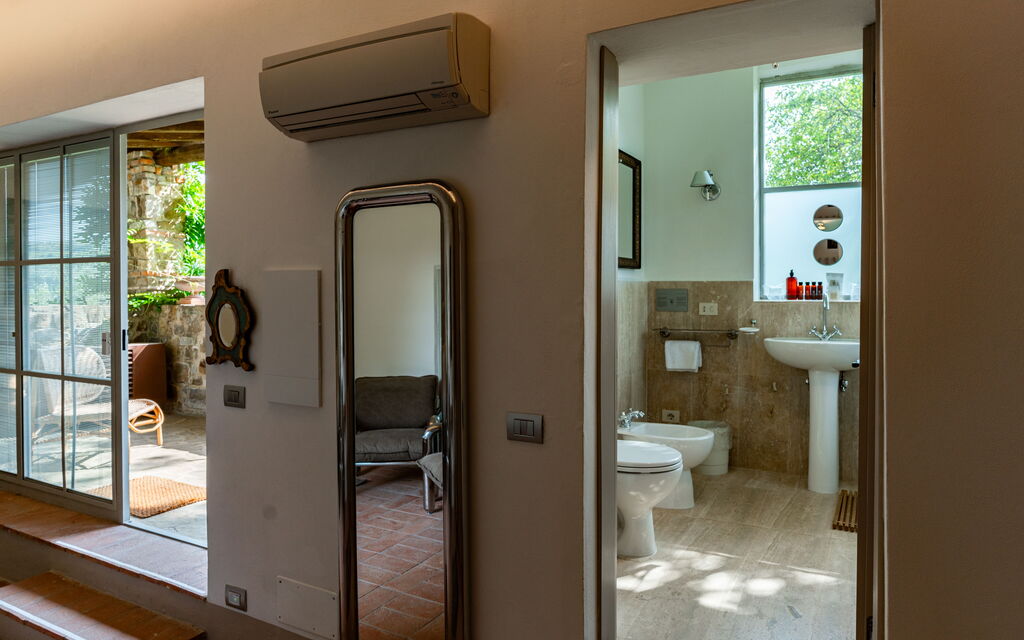 Il Prato Vignamaggio Private Pool, Nature, Greve In Chianti: Autumn, Room Detail, Spring, Summer