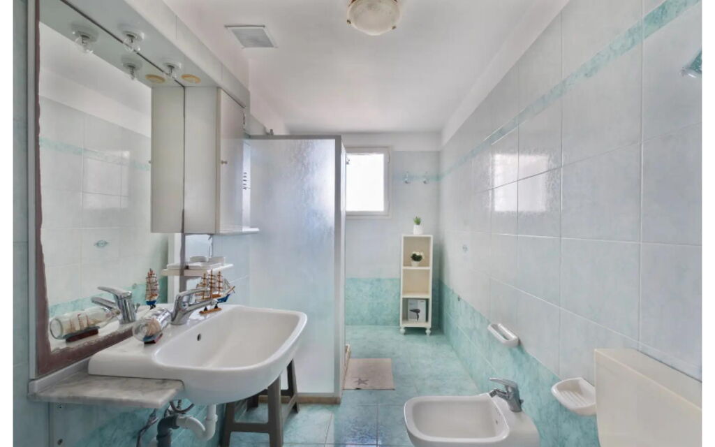 La Casetta Del Pescatore, Ac, Wifi: Autumn, Bathroom, Spring, Summer