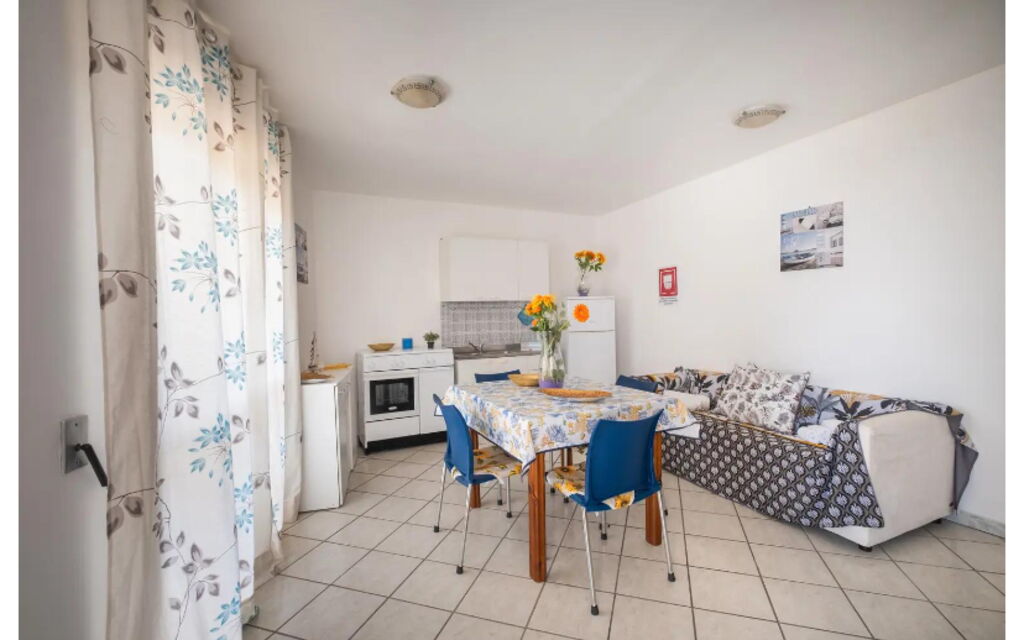 La Casetta Del Pescatore, Ac, Wifi: Autumn, Kitchen, Spring, Summer