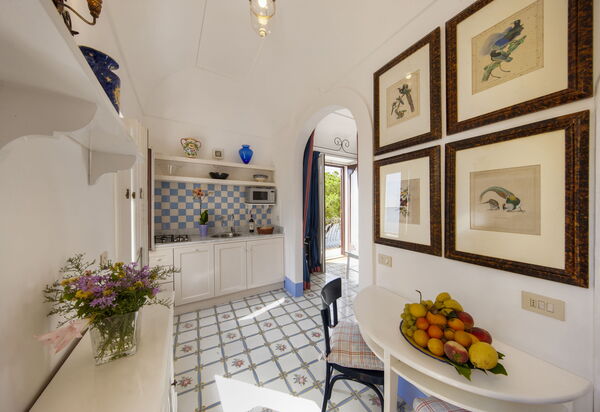 Torre Sponda - Cisterna Piccola, Private Beach: Autunno, Cucina, Estate, Primavera