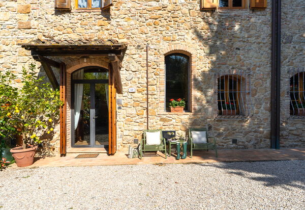 L'antica Meletta: all'aperto, Esterni