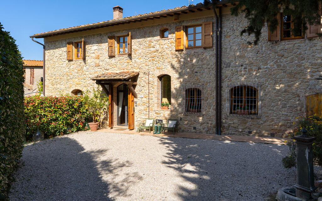 L'antica Meletta: all'aperto, Esterni