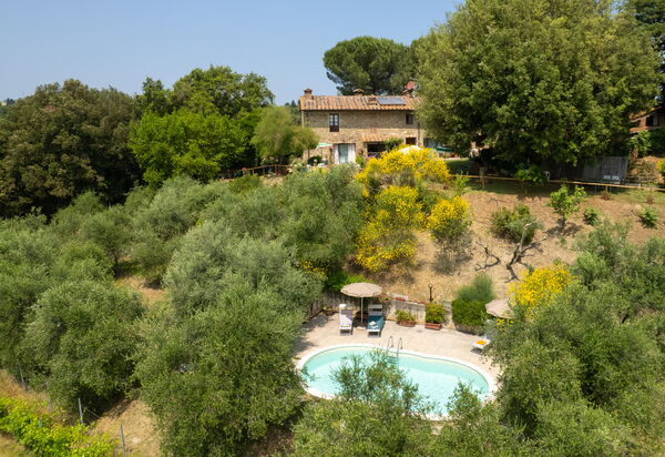 Casa Ceneruzzi: all'aperto, Entrata Principale, Esterni, Giardino, Piscina