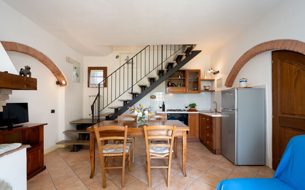 Casa Ceneruzzi: Dining Room, Kitchen