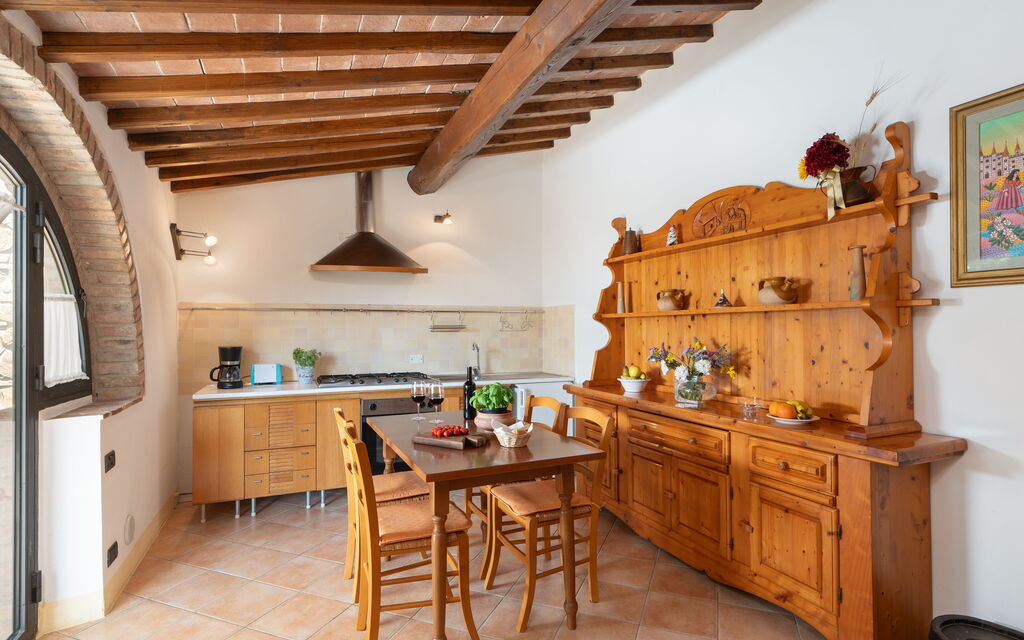 Casa Ceneruzzi: Dining Room, Kitchen, Main Entrance