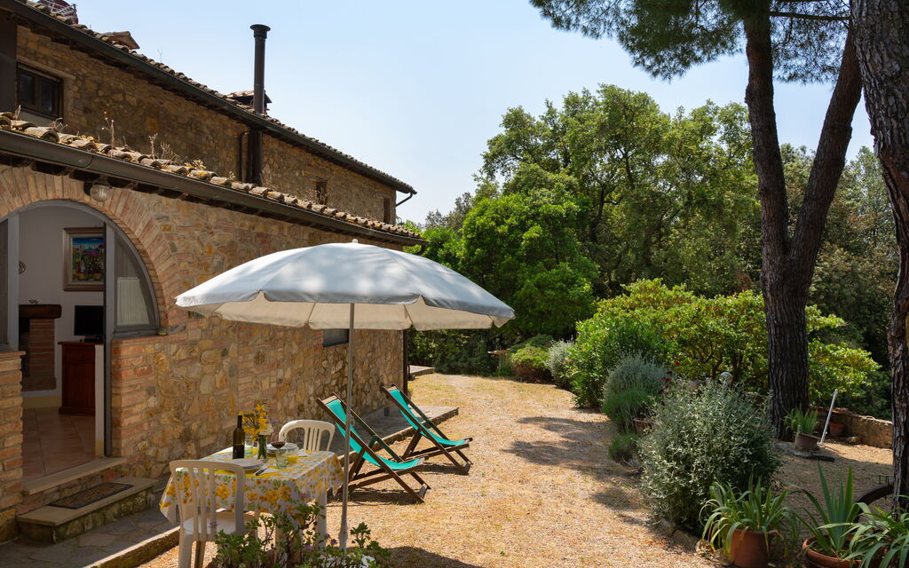 Casa Ceneruzzi: Building Exterior, Main Entrance