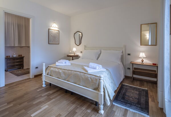 Bonaria Boutique House Ac, Wifi, Cinque Terre: Autunno, Camera da letto, Estate, Primavera