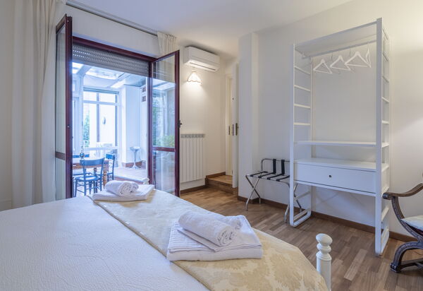 Bonaria Boutique House Ac, Wifi, Cinque Terre: Autunno, Camera da letto, Estate, Primavera