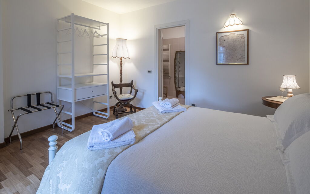 Bonaria Boutique House Ac, Wifi, Cinque Terre: Autunno, Camera da letto, Estate, Primavera